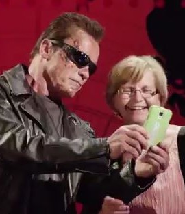 Schwarzenegger pranks fans 6.19.2015